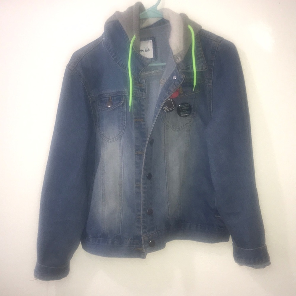 Detachable Hooded Denim|Jean Jacket!